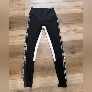 Alo Yoga Leggings